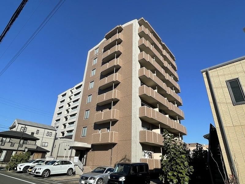 �É����l���s�����撆��2����11-1�̃}���V�����̌����O��