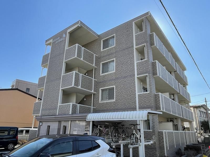 �É����l���s�����撆��1����15-1�̃}���V�����̌����O��