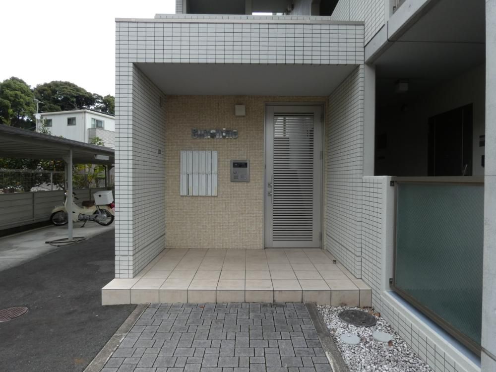 �É����|��s������1����20-3�̃}���V�����̌����O��