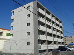 �É����l���s�����挴����521-1�̃}���V�����̌����O��